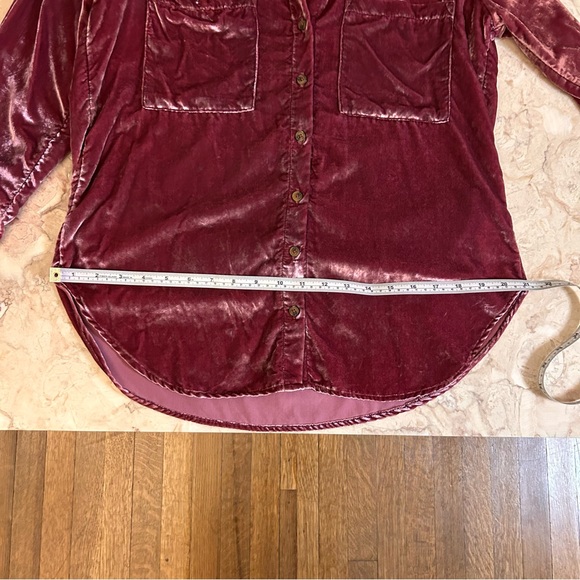 Pilcro Anthropologie Relaxed Velvet Button Down Pink Mauve Shirt Size Small - Picture 9 of 13